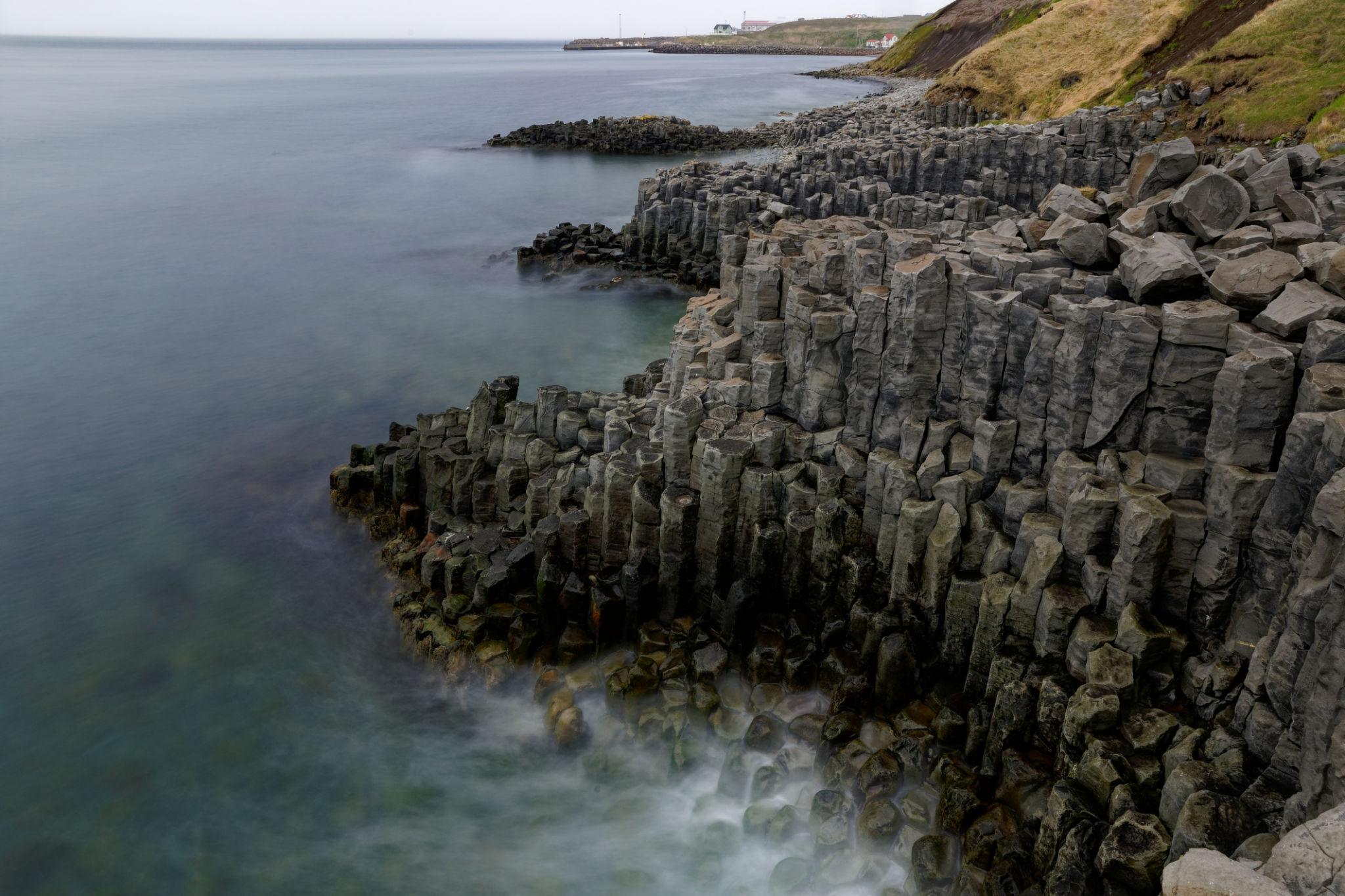 Day 5_3 – Black Sand Beach (Reynisfjara) ithinkiceland
